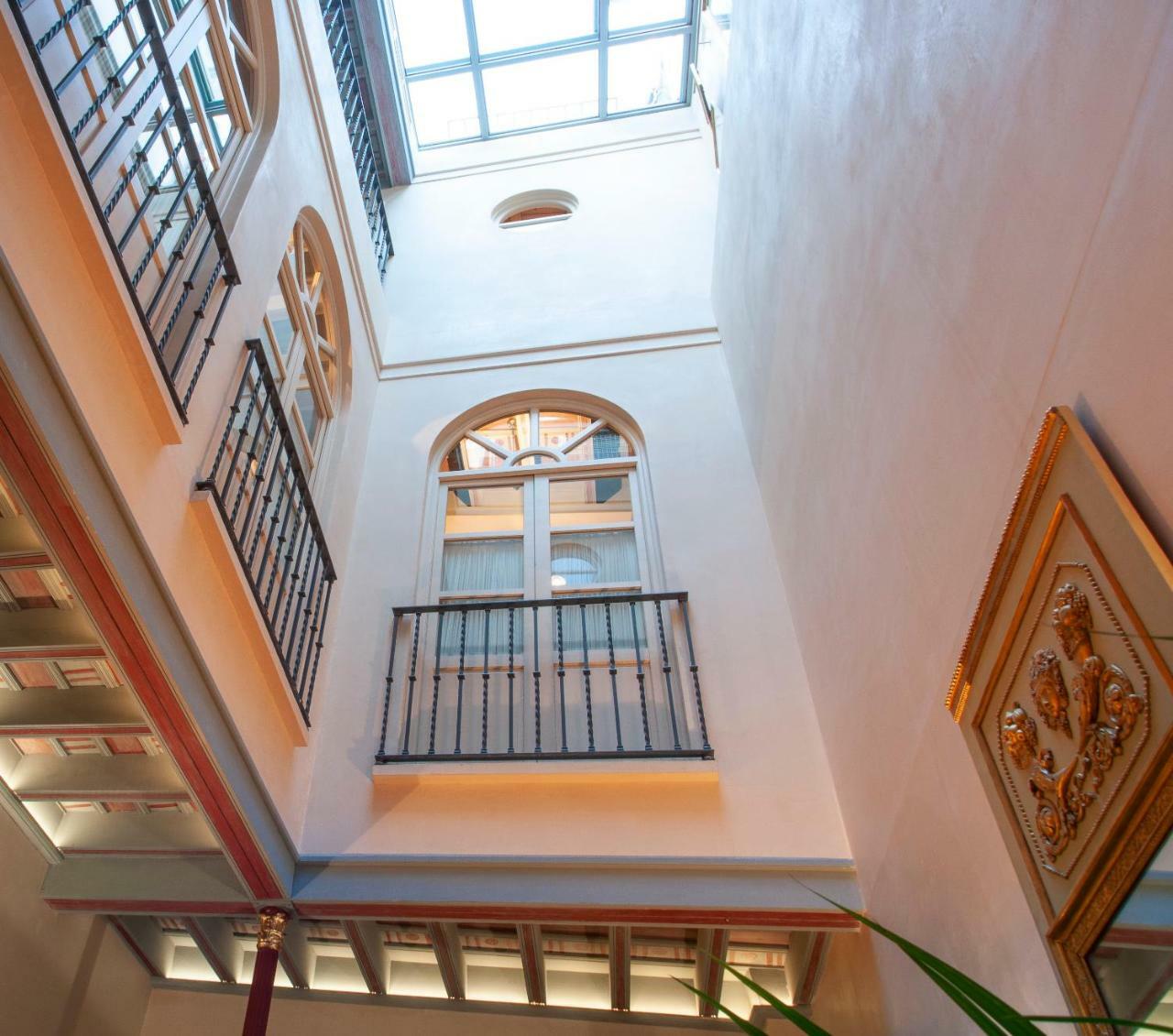 Ch Boutique Apartahotel